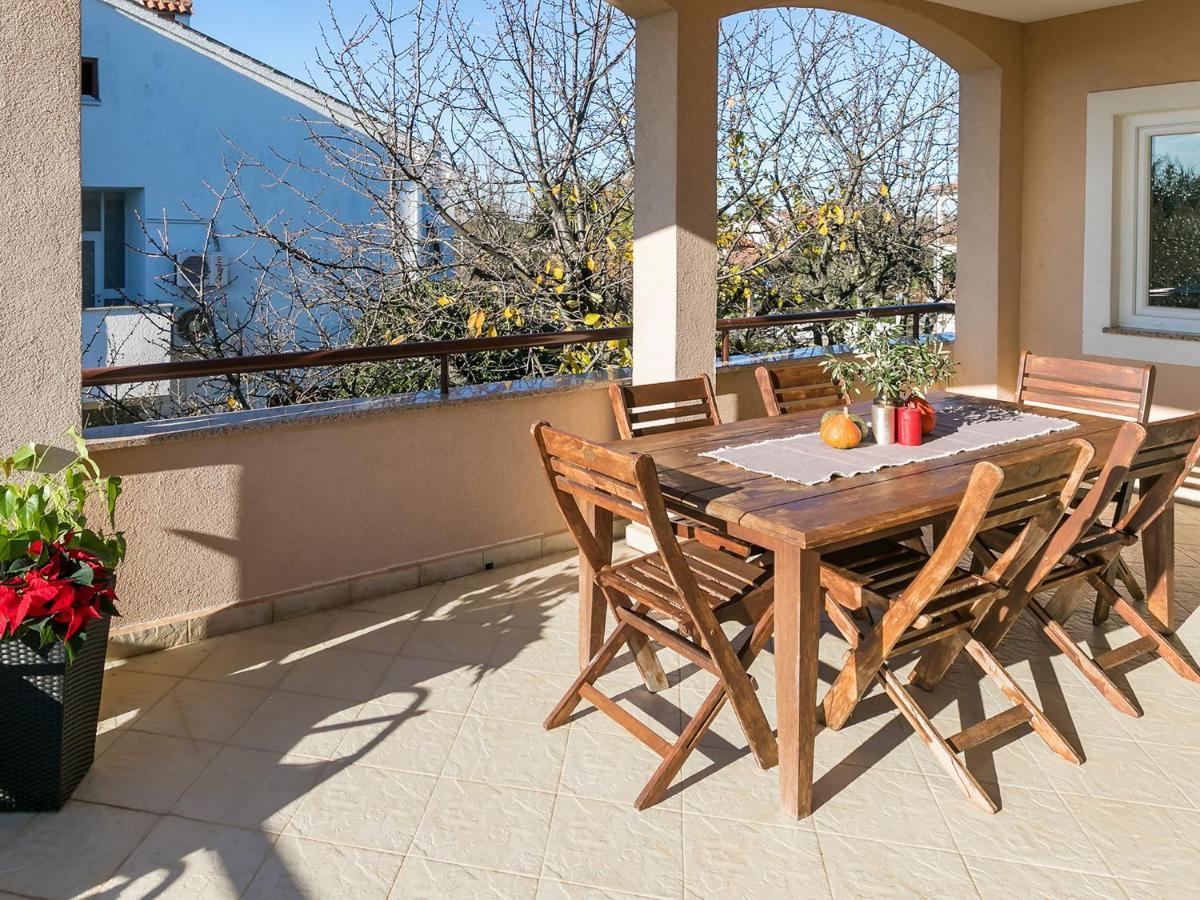 Holiday Appartment Tessa Porec Exterior photo