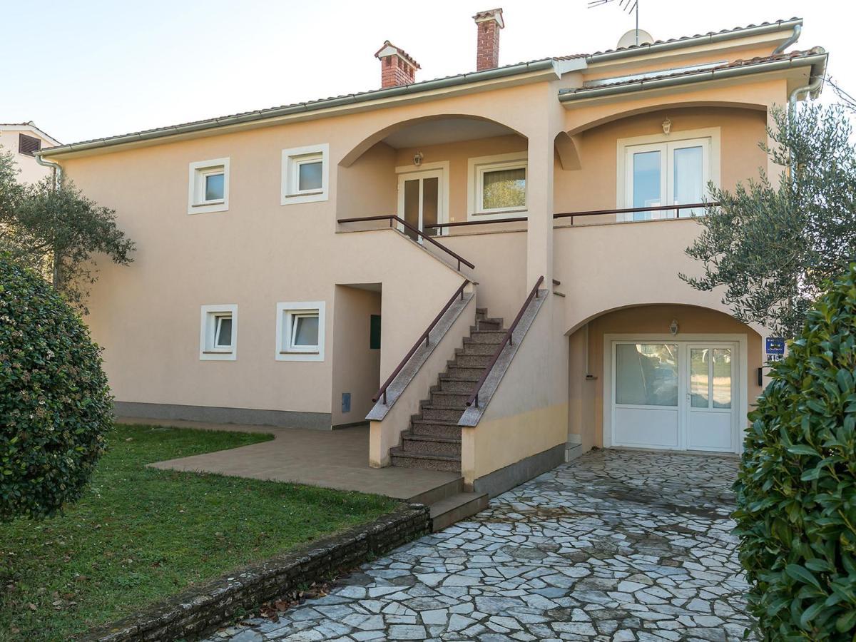 Holiday Appartment Tessa Porec Exterior photo