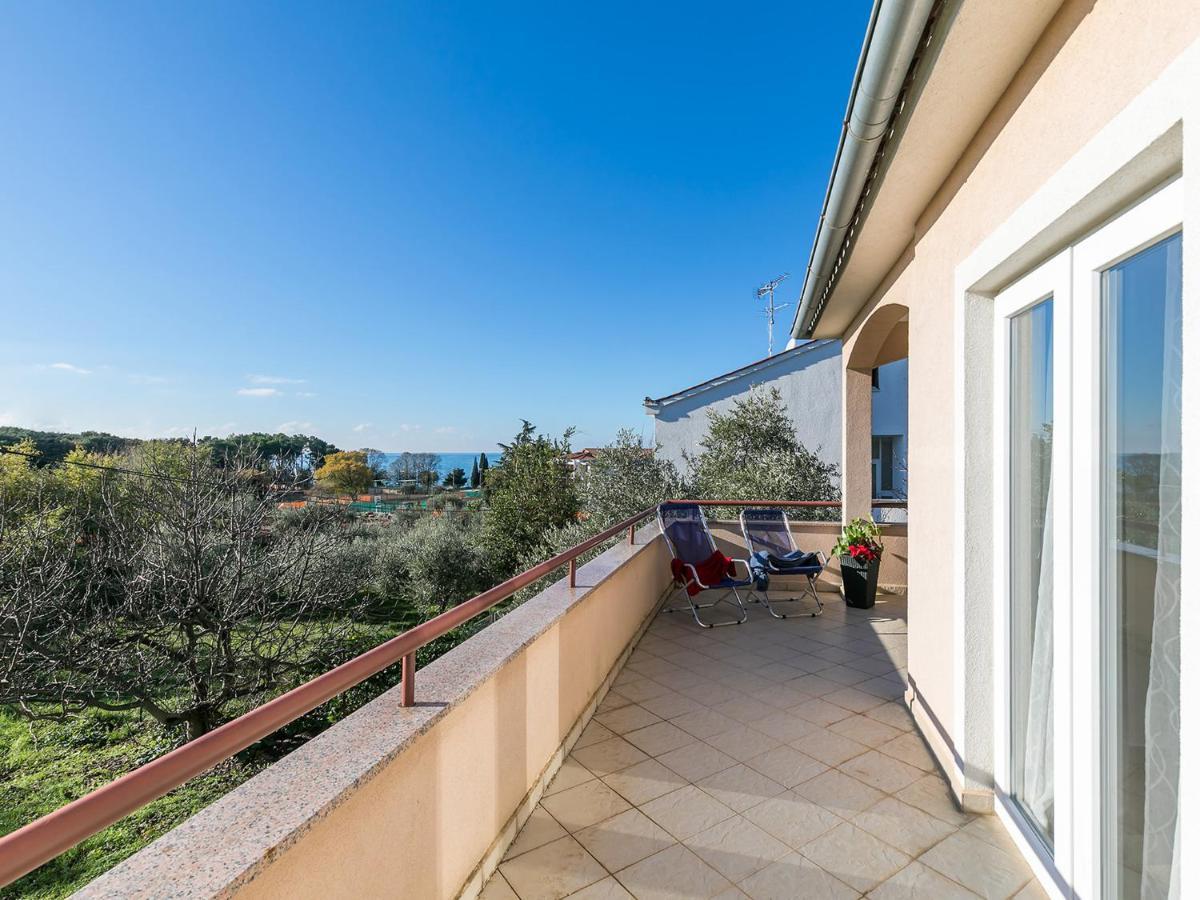 Holiday Appartment Tessa Porec Exterior photo